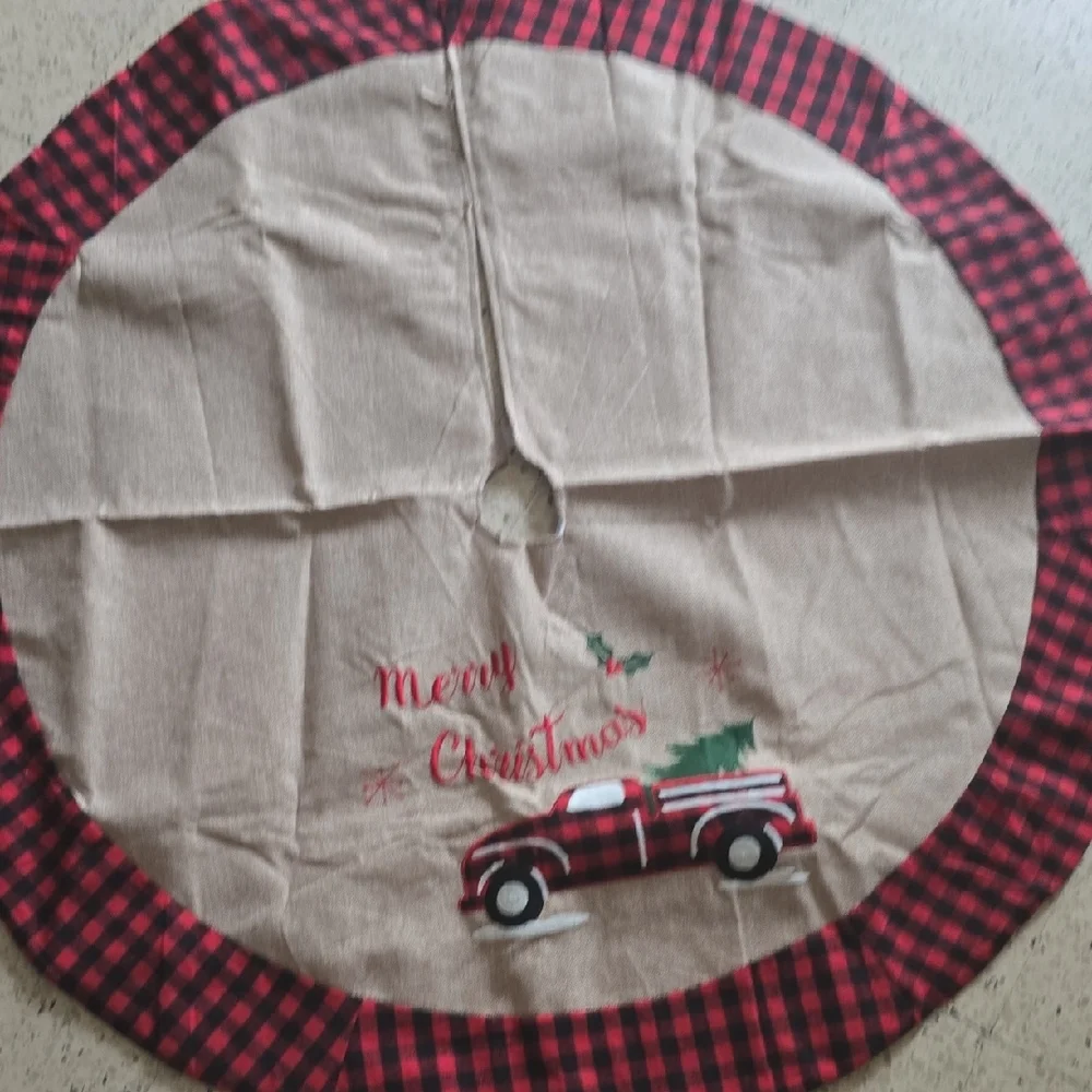 Plaid Red Truck Christmas Tree Skirt